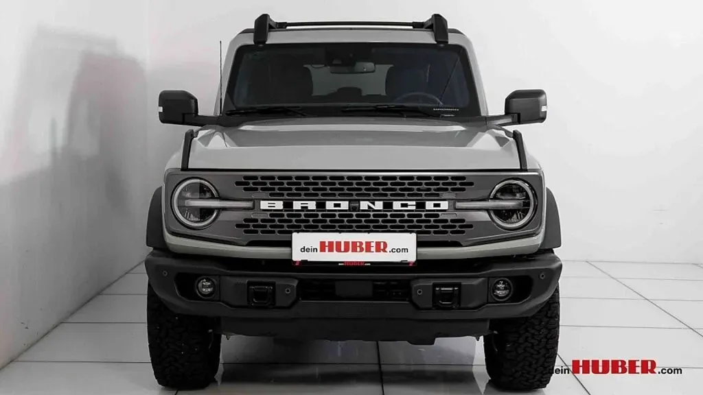 Ford Bronco 2024 photo 2