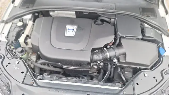 Volvo V70 2012 photo 5