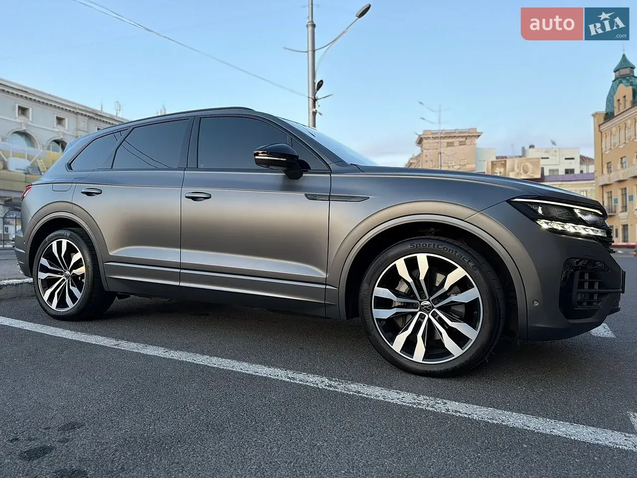Volkswagen Touareg 2022 photo 2