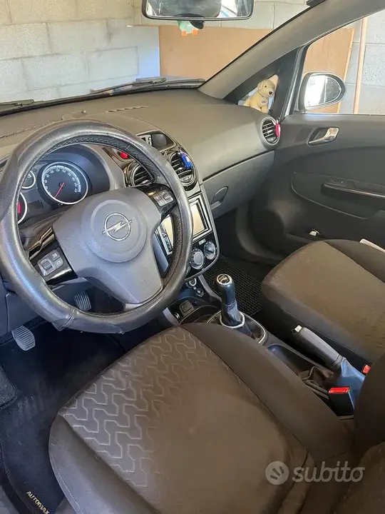 Opel Corsa 2013 photo 4