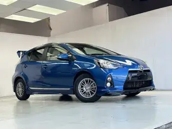 Toyota Aqua 2012 photo 5