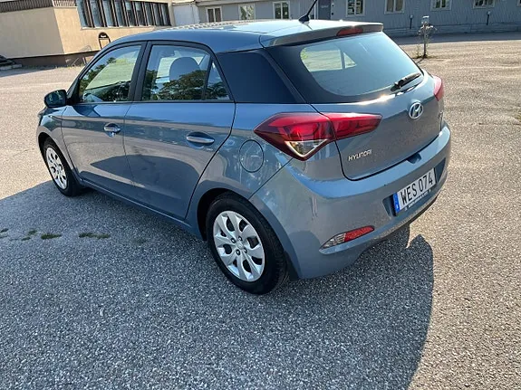 Hyundai I20 2018 photo 3