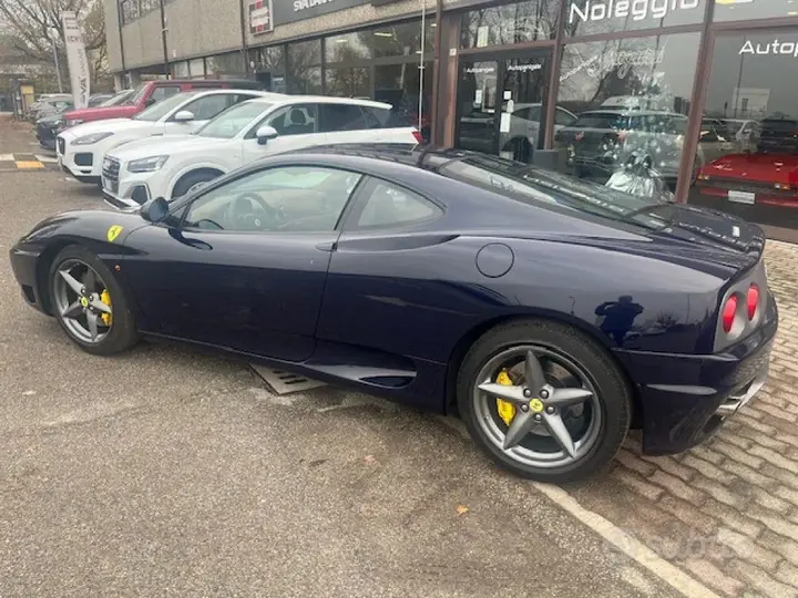 Ferrari 360 Modena 2001 photo 2