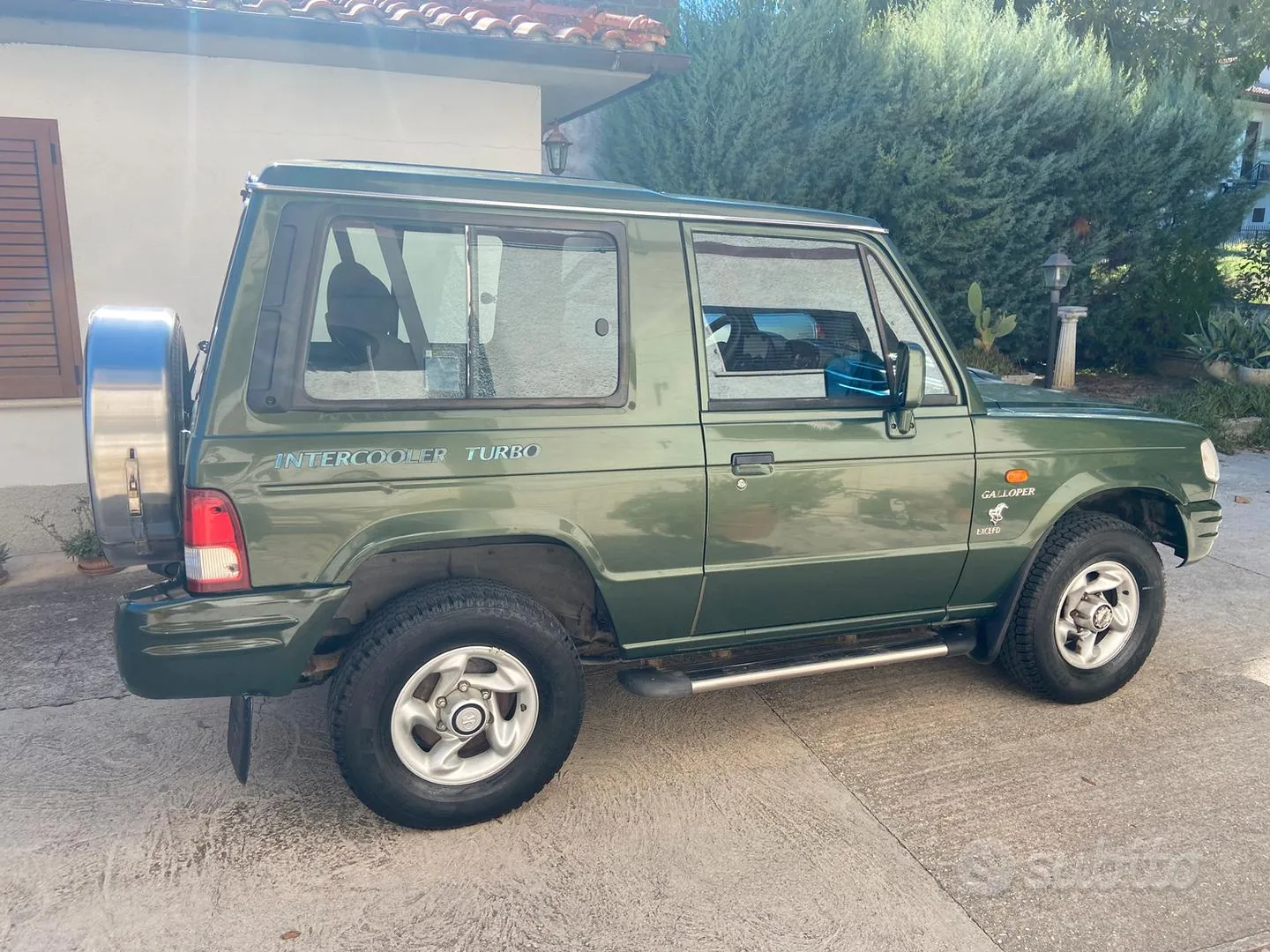 Hyundai Galloper 2000 photo 2