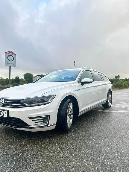 Volkswagen Passat 2017 photo 5