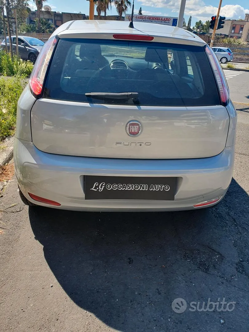 Fiat Punto Evo 2012 photo 3