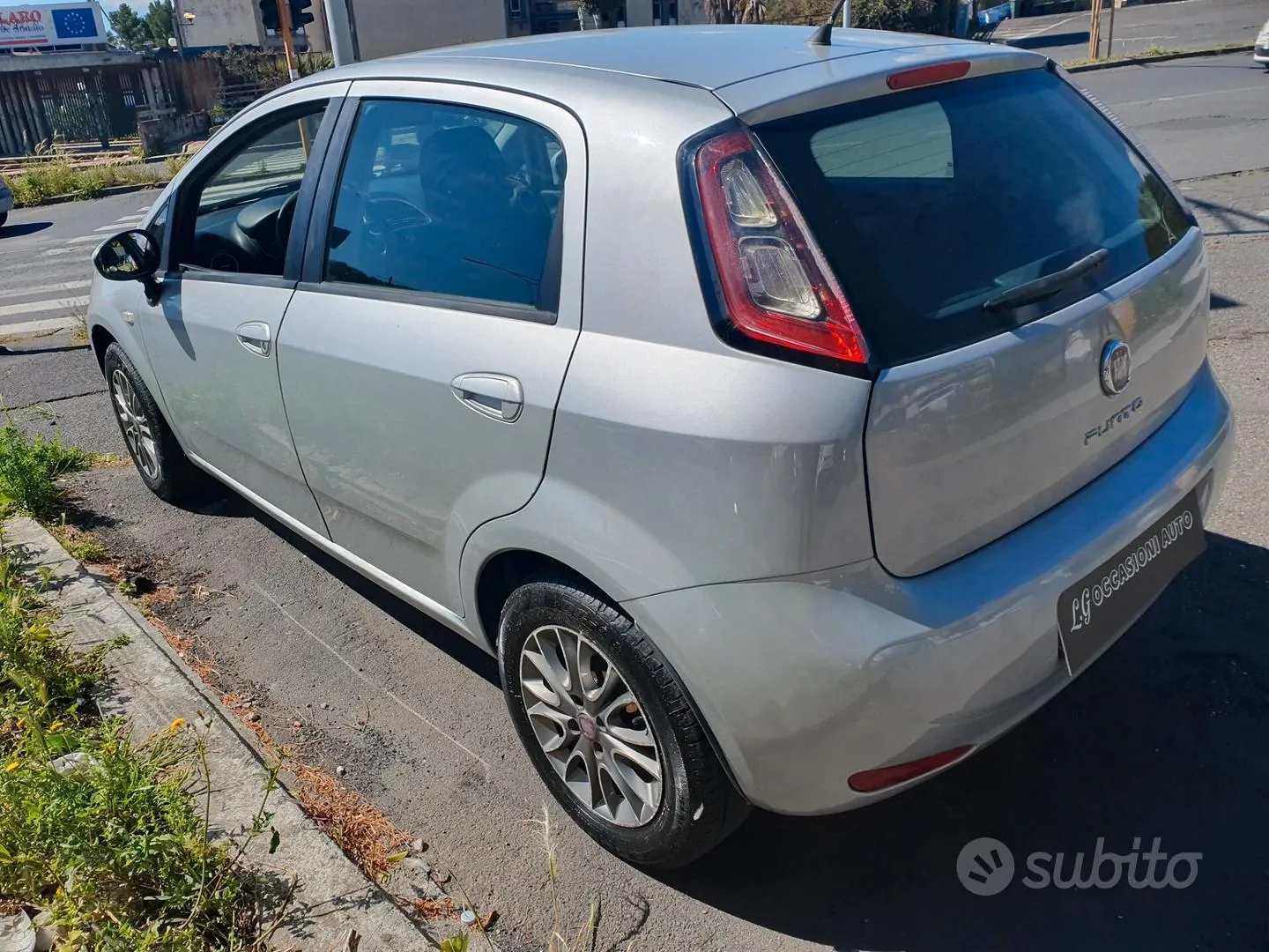 Fiat Punto Evo 2012 photo 2
