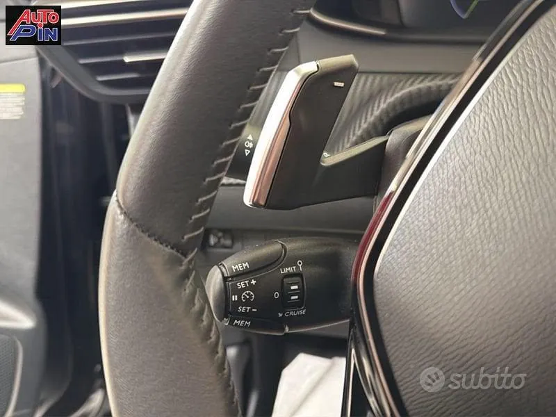 Peugeot 208 2025 photo 4