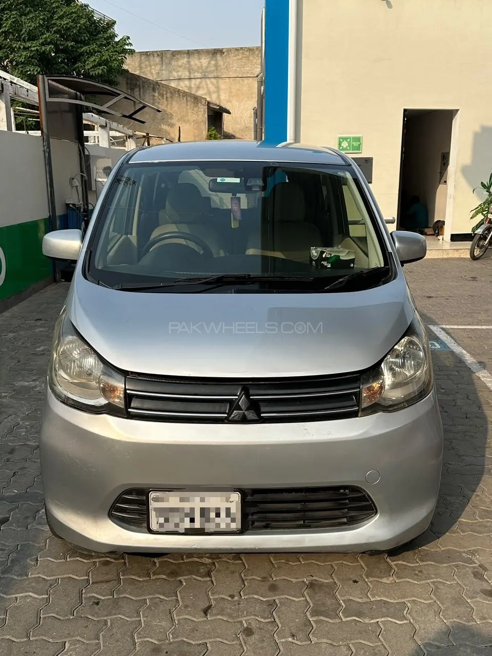 Mitsubishi Ek Wagon
