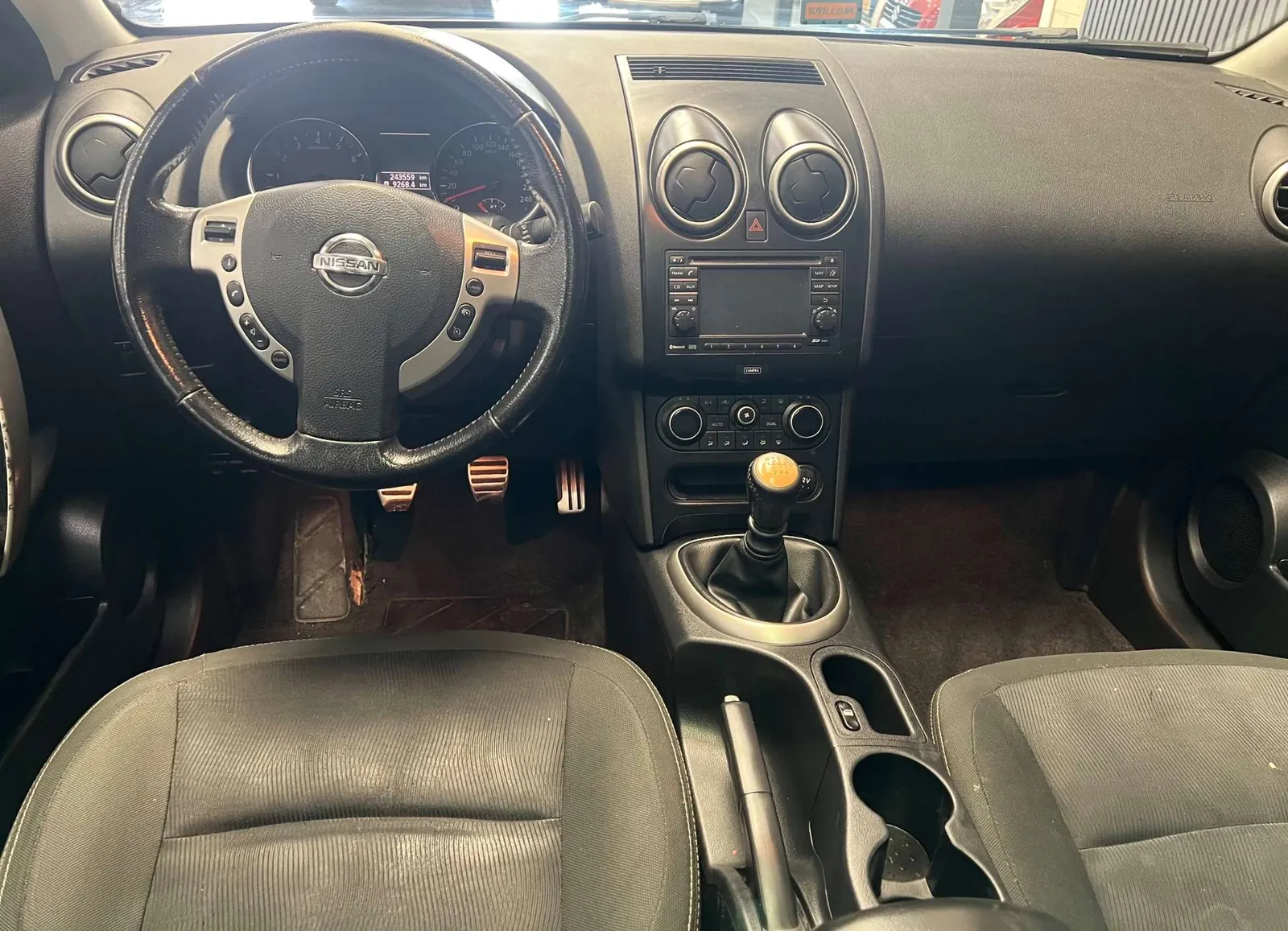 Nissan Qashqai 2011 photo 3
