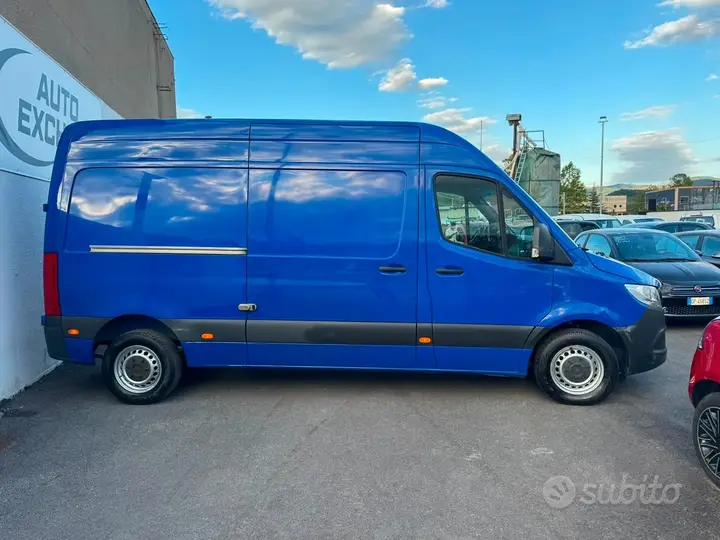 Mercedes-Benz Sprinter 2021 photo 3