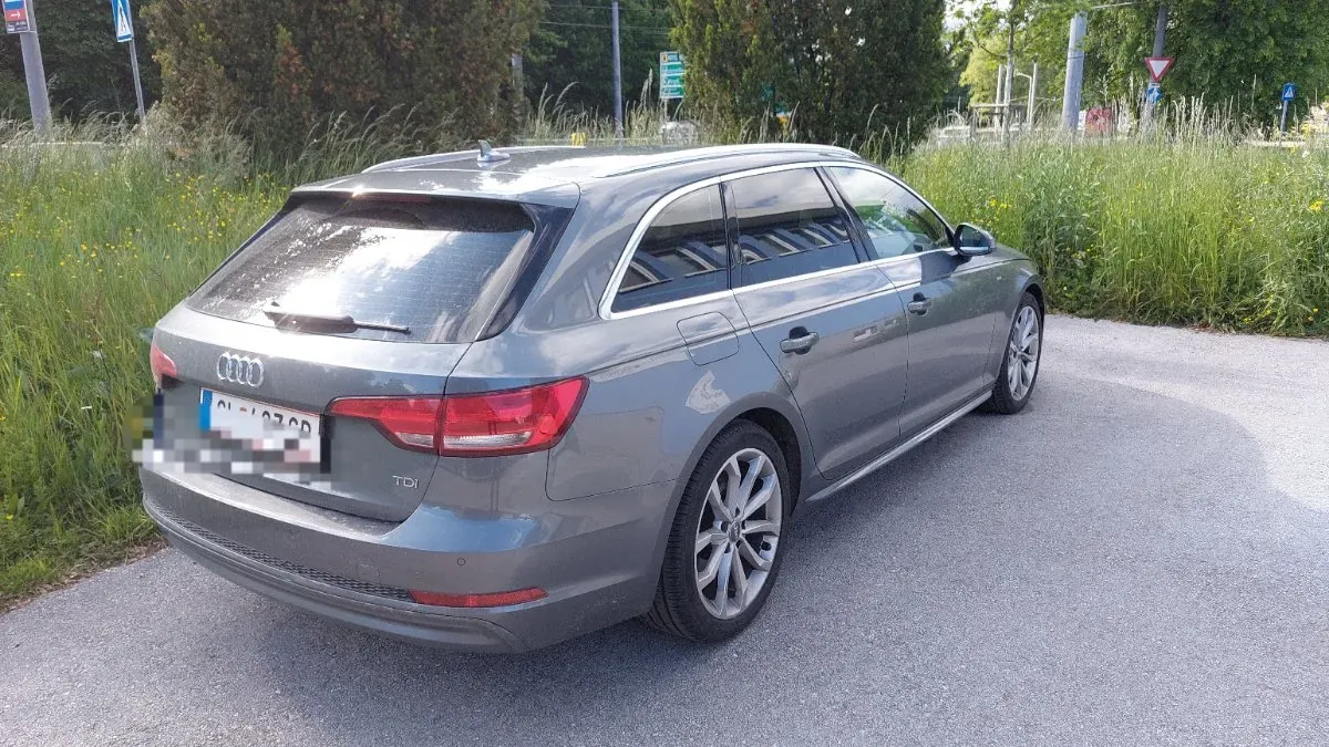 Audi A4 2017 photo 3