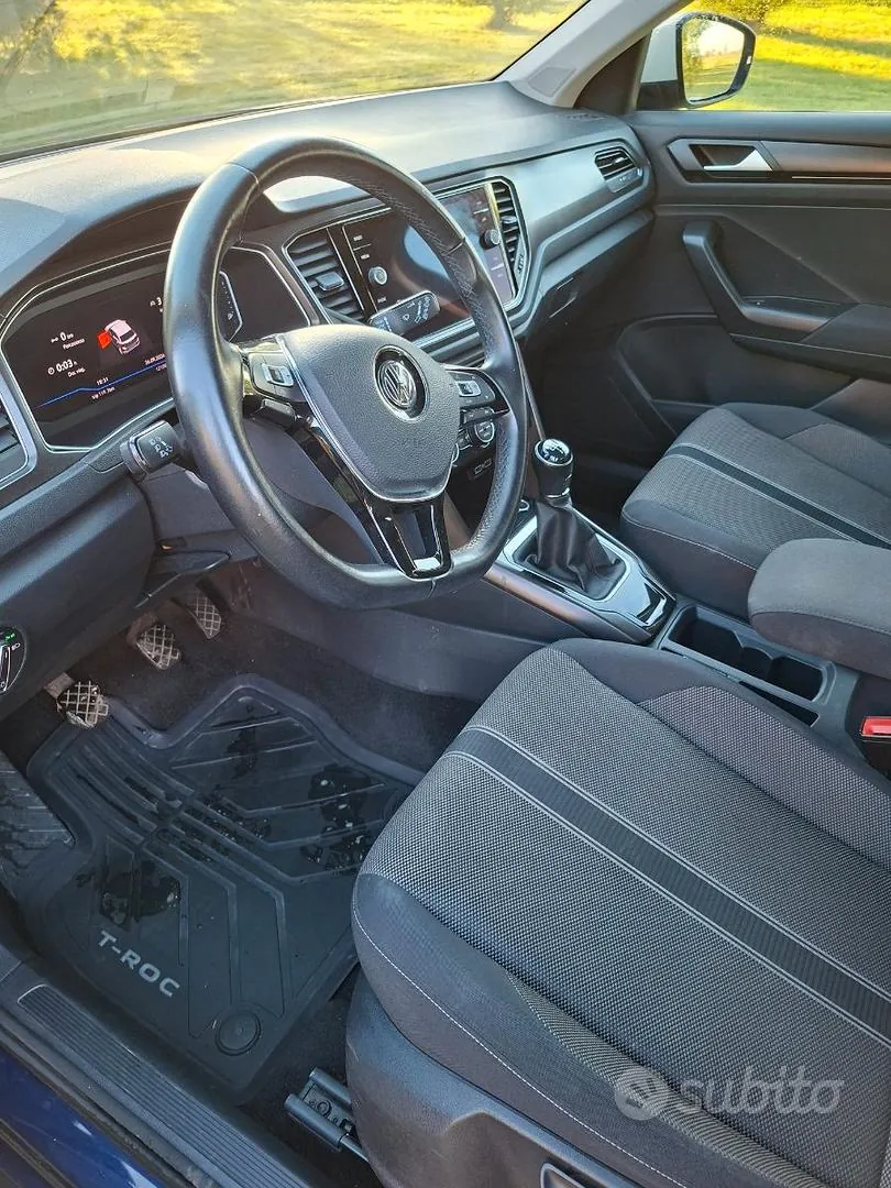 Volkswagen T-Roc 2019 photo 3