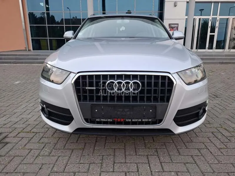 Audi Q3 2013 photo 2