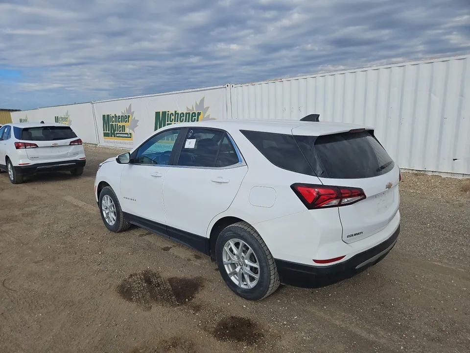 Chevrolet Equinox 2022 photo 3
