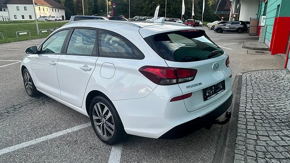 Hyundai I30 2022 photo 3