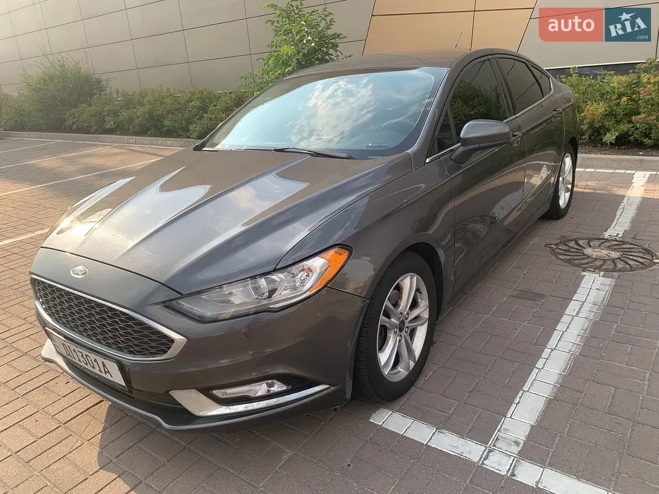 Ford Fusion 2017 photo 2