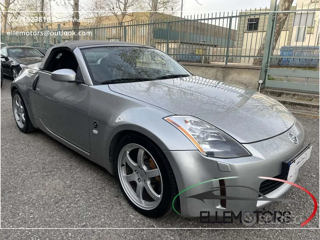 Nissan 350Z Roadster 2006 photo 2