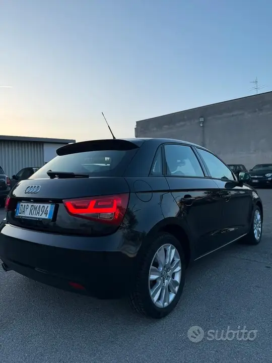 Audi A1 2013 photo 2