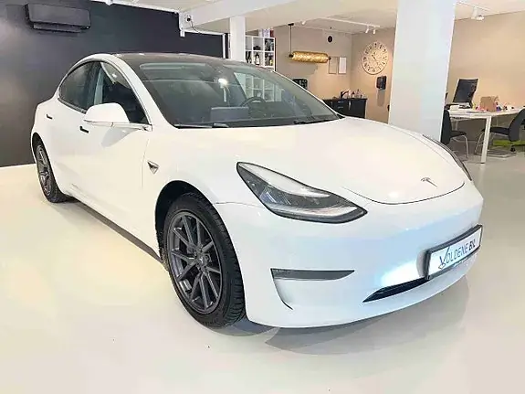 Tesla Model 3 2020 photo 3