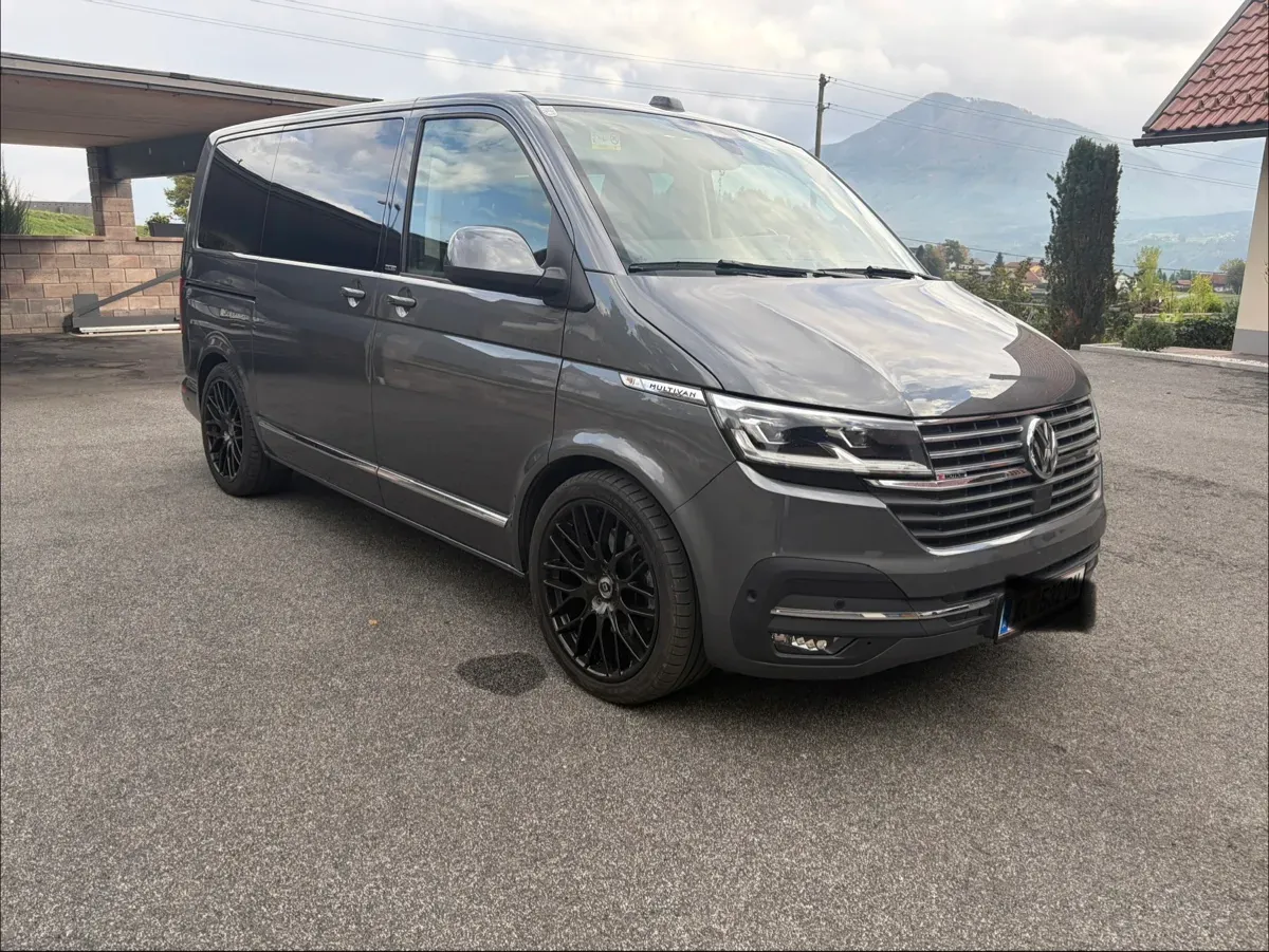 Volkswagen Multivan 2020 photo 2