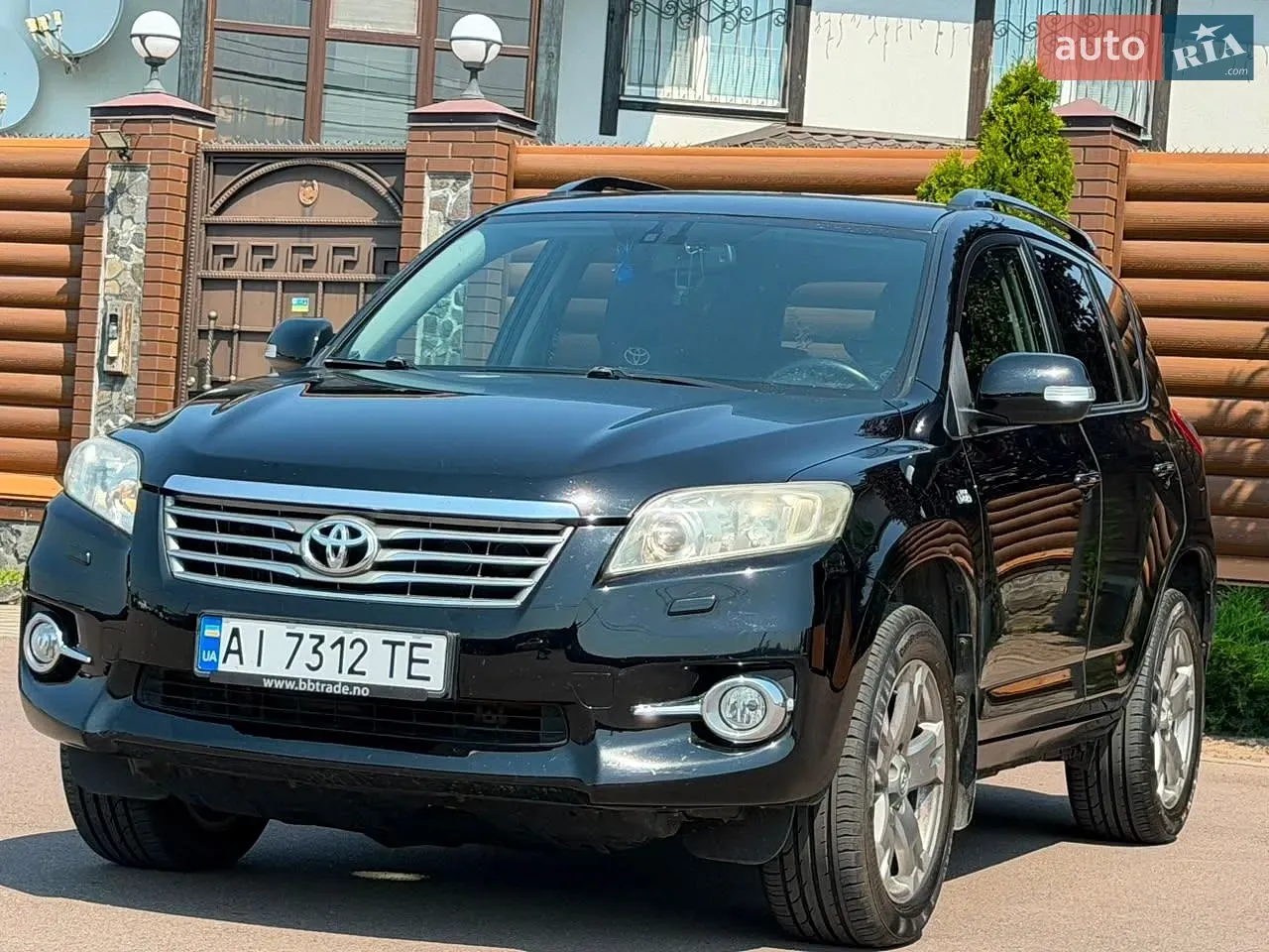 Toyota Rav4 2011 photo 3