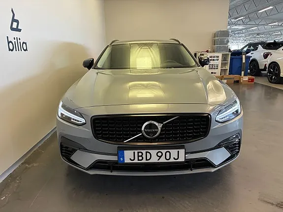 Volvo V90 2025 photo 2