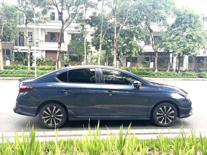 Honda City 2024 photo 2