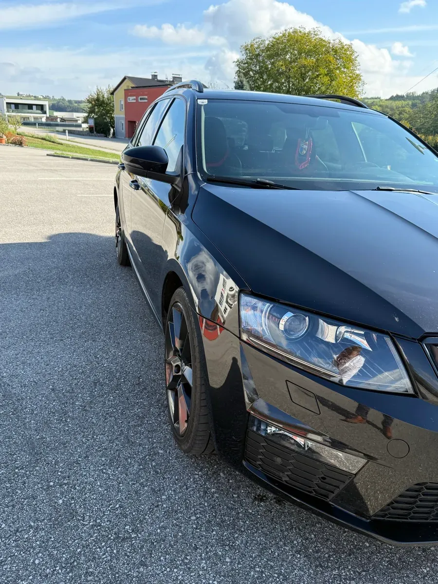 Skoda Octavia 2016 photo 2