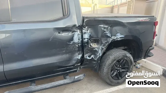 Chevrolet Silverado 2020 photo 2
