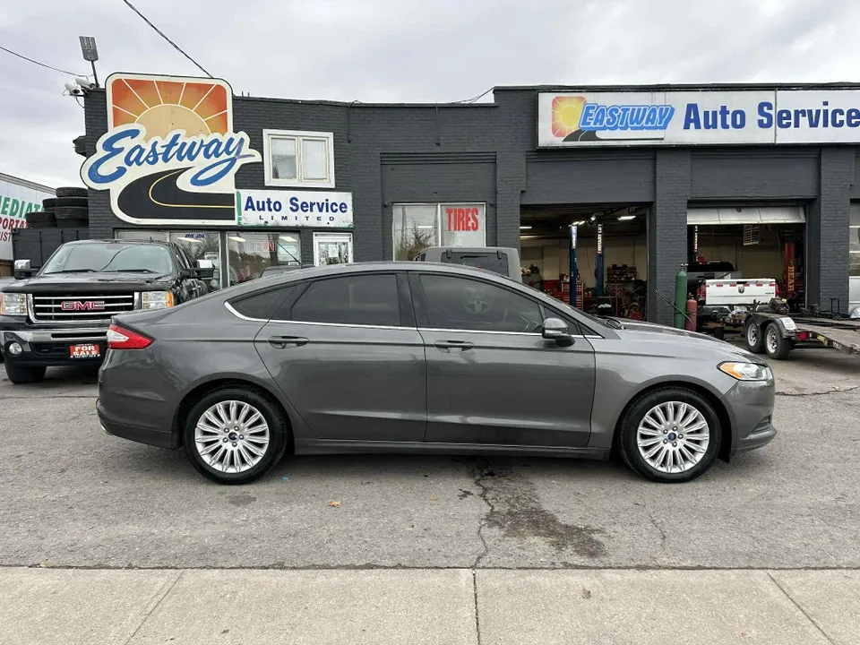 Ford Fusion 2016 photo 3