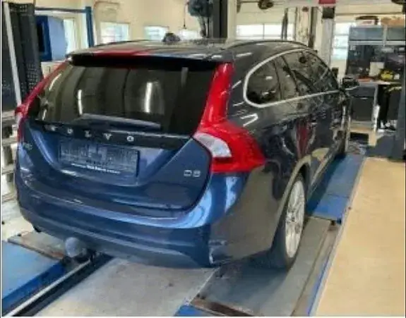 Volvo V60 2012 photo 3