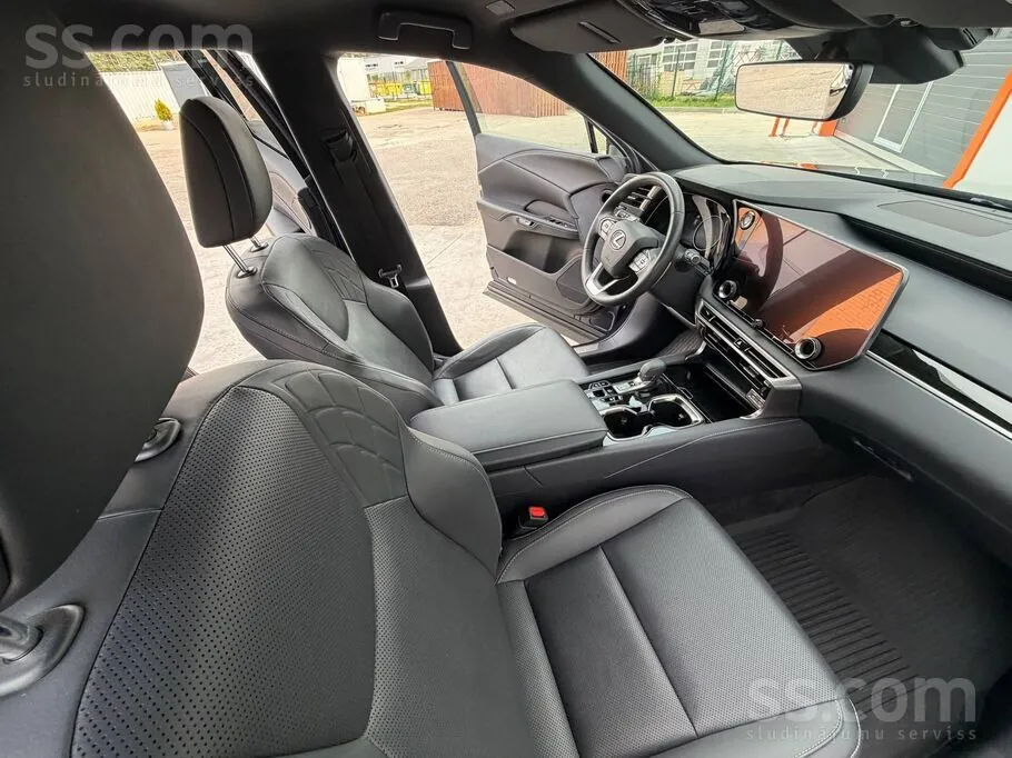 Lexus Rx 2024 photo 3