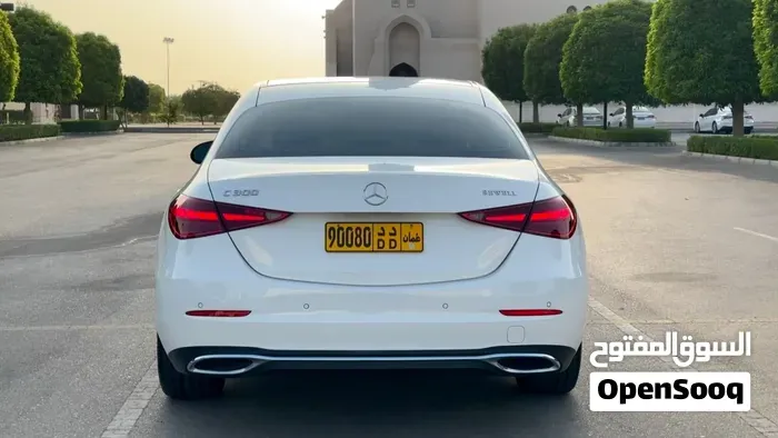 Mercedes-Benz C-Class 2025 photo 3