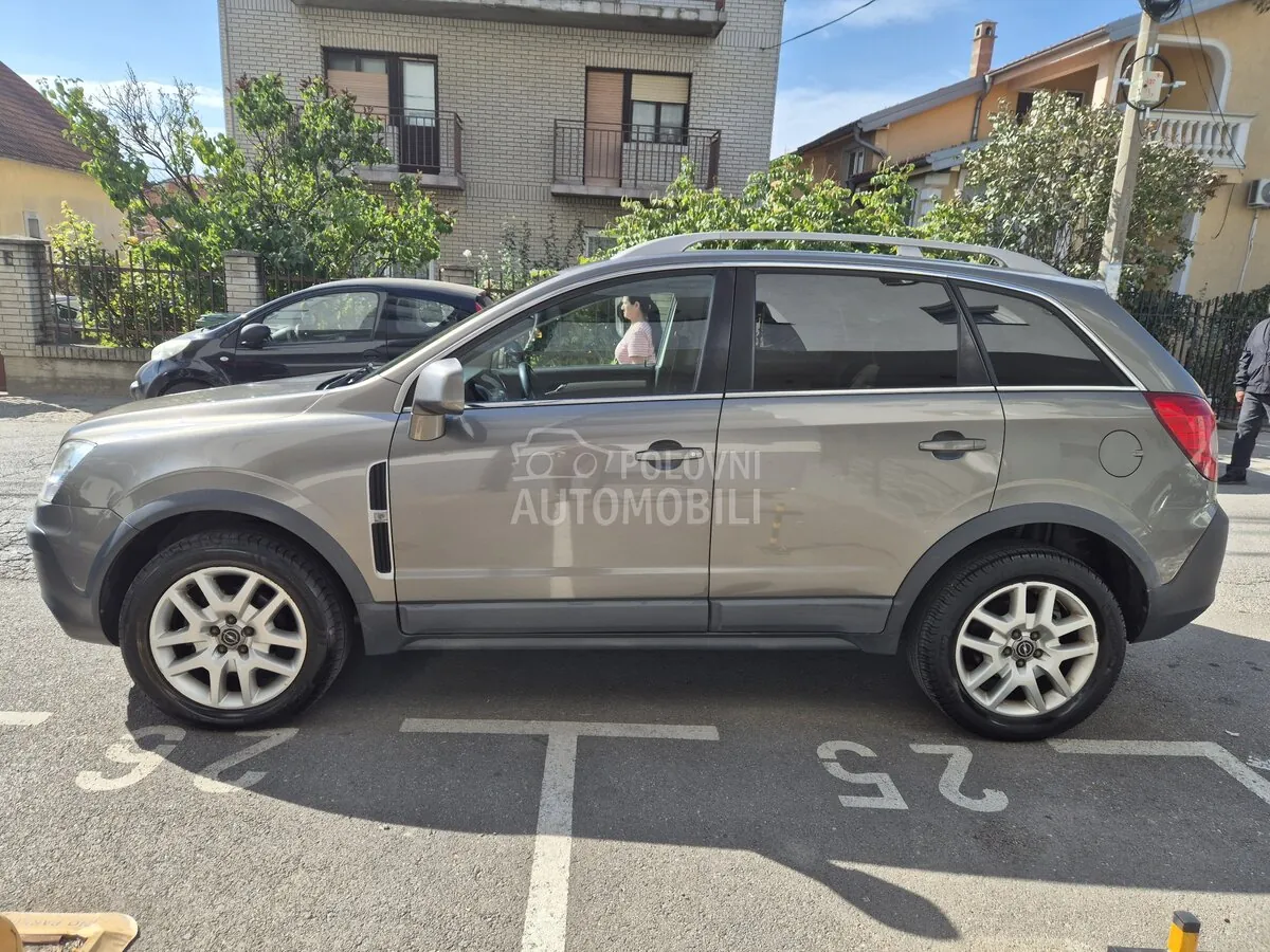 Opel Antara 2008 photo 3