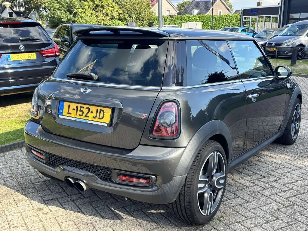 Mini Cooper S 2012 photo 5