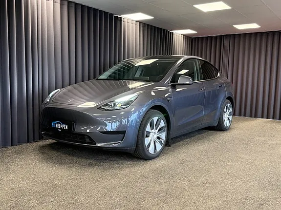 Tesla Model Y 2023 photo 3