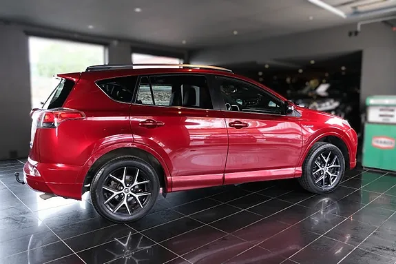 Toyota Rav4 2018 photo 4