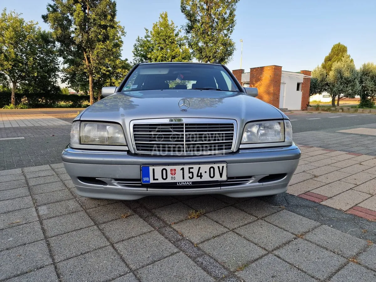 Mercedes-Benz C 220 2000 photo 5