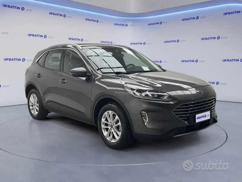 Ford Kuga 2022 photo 4