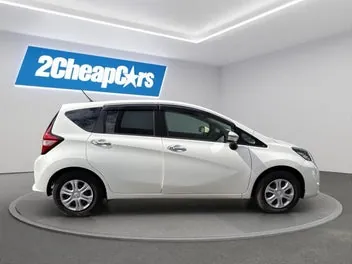 Nissan Note 2018 photo 5