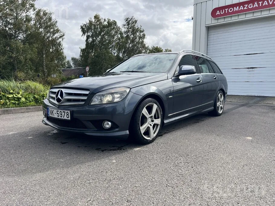 Mercedes-Benz C320 2008 photo 5