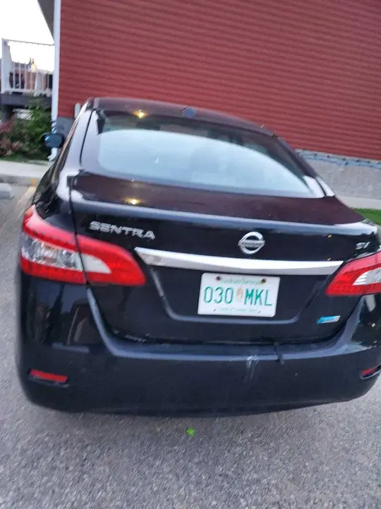 Nissan Sentra 2014 photo 2