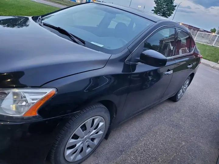 Nissan Sentra 2014 photo 3