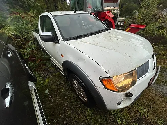Mitsubishi L200 Club Cab 2007 photo 3