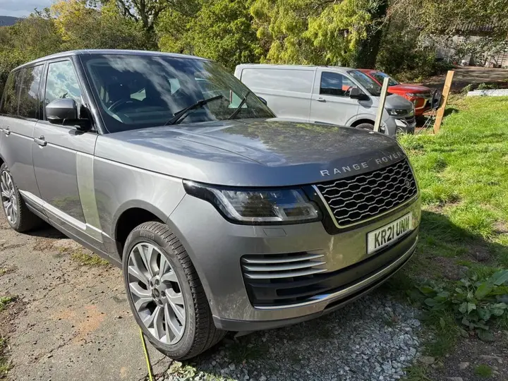 Land Rover Range Rover 2021 photo 2