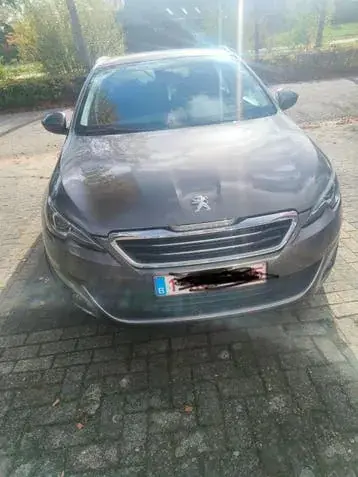 Peugeot 308 photo 3
