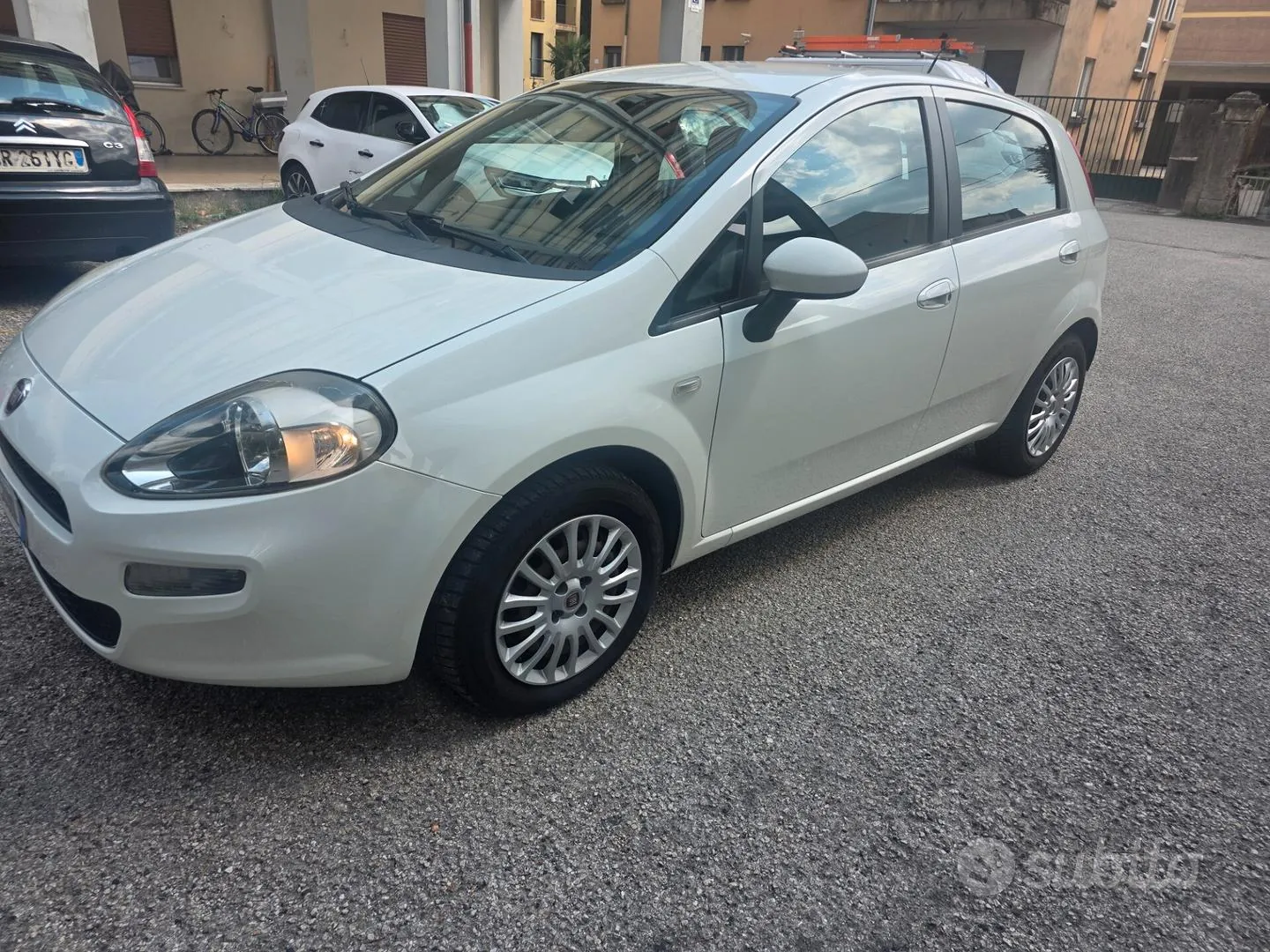 Fiat Punto 2014 photo 3