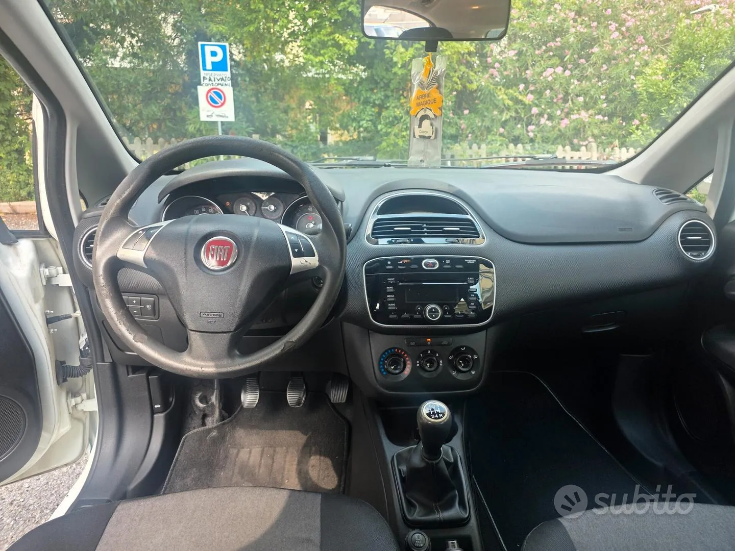 Fiat Punto 2014 photo 5