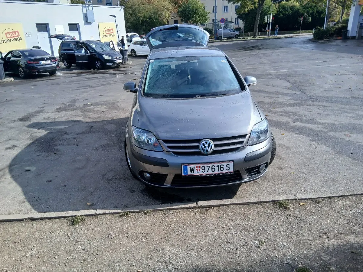 Volkswagen Golf 2005 photo 3
